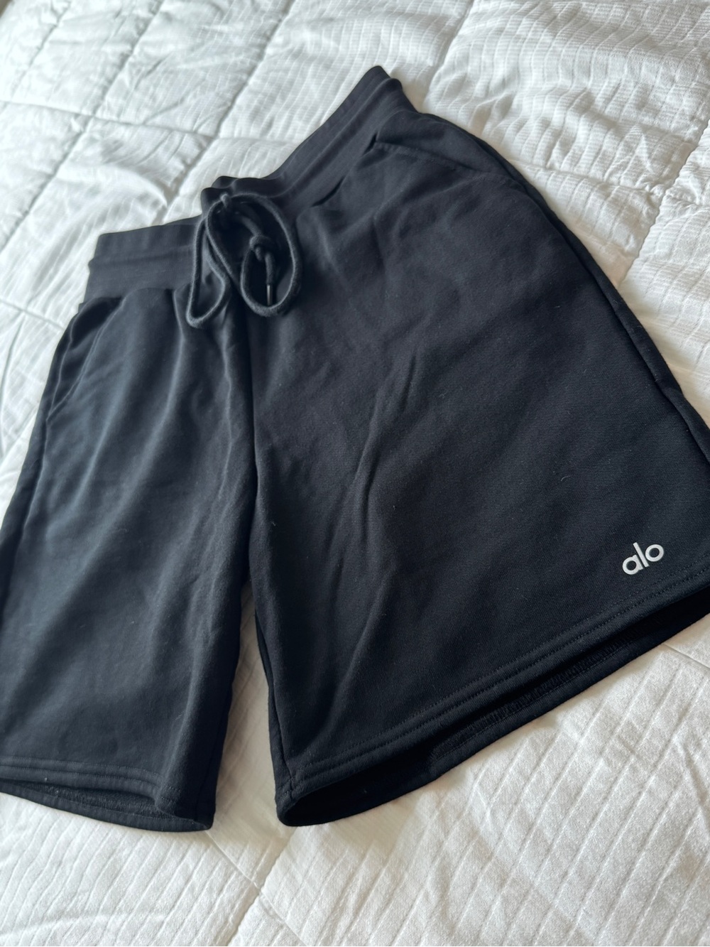 Alo yoga black loungewear shorts size M - Picture 4 of 10